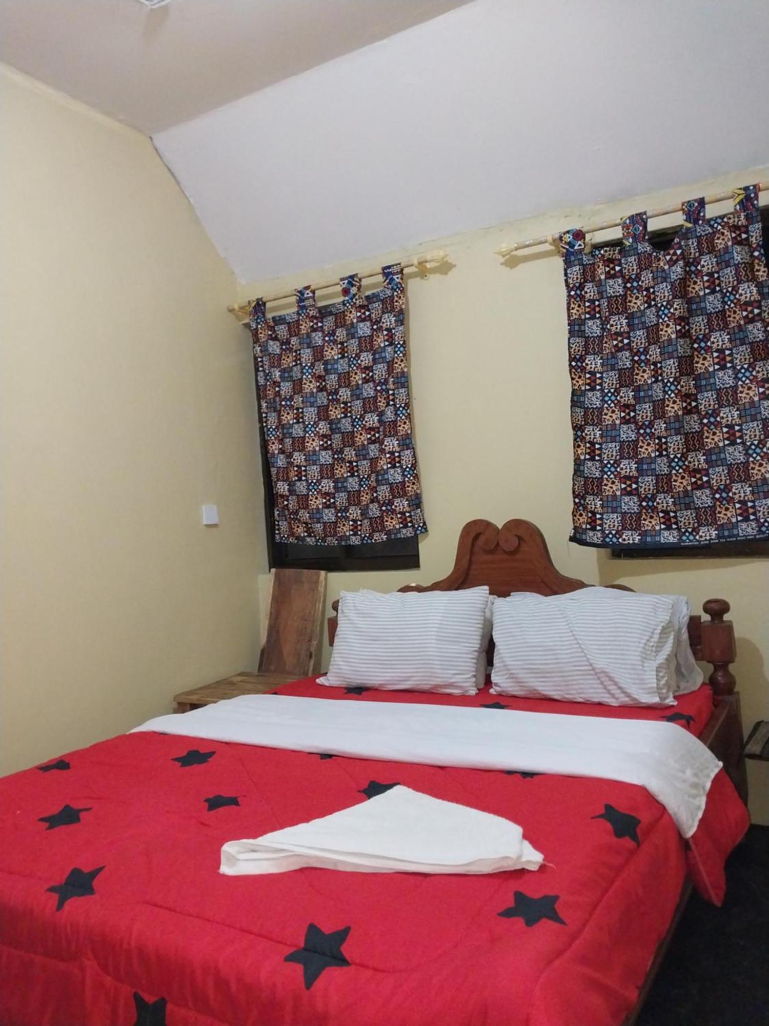Green Garden Guest House أروشا الغرفة الصورة